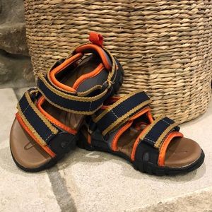 Little Boys Gap Water Sandals size 8